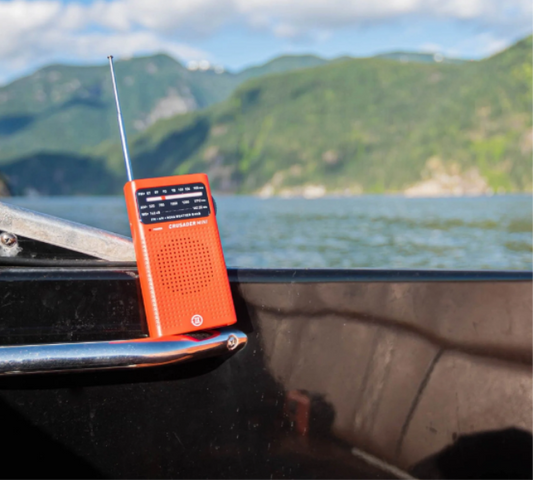 Crusader Mini NOAA AM/FM Radio